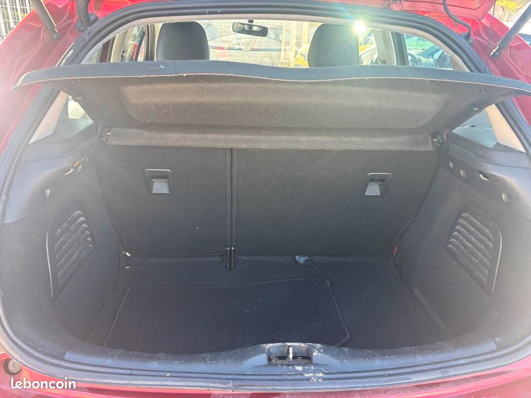 Citroen c3 ii (2) 1.4 hdi 70 fap confort (image 9)