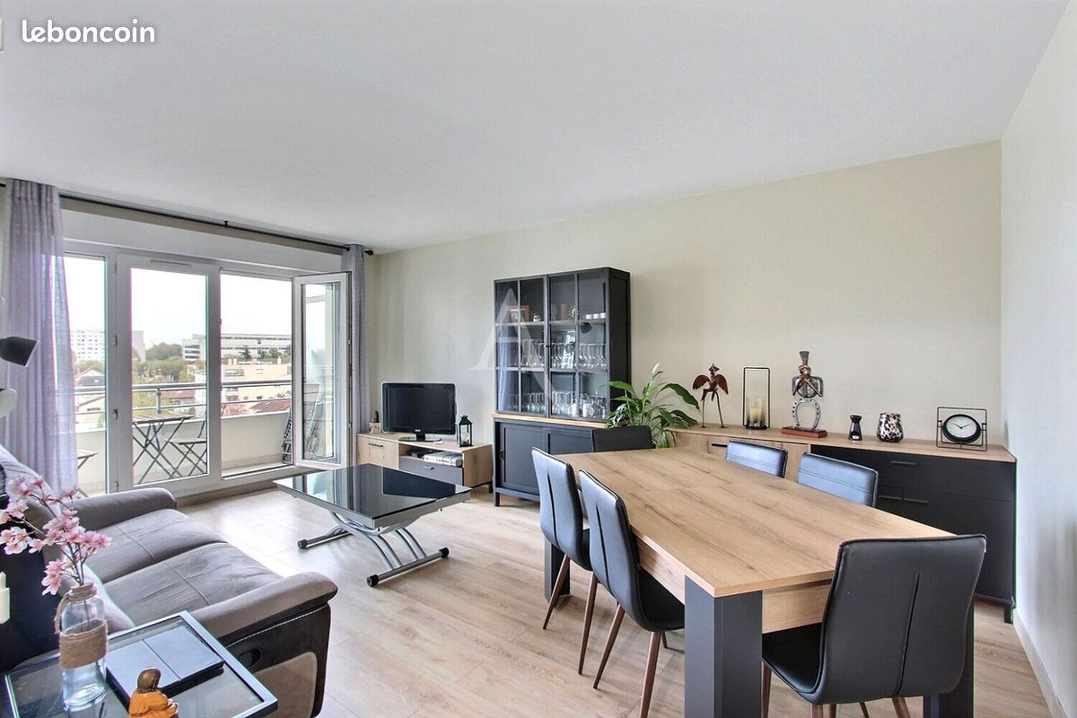Appartement 3 pièces 62 m² · à Villeneuve-la-Garenne · 62 m² · 240 000 €
