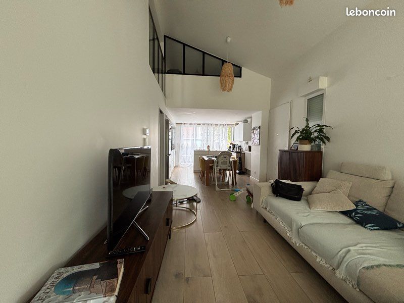 Maison 4 pièces 100 m² · à Artigues-près-Bordeaux · 100 m² · 374 500 €