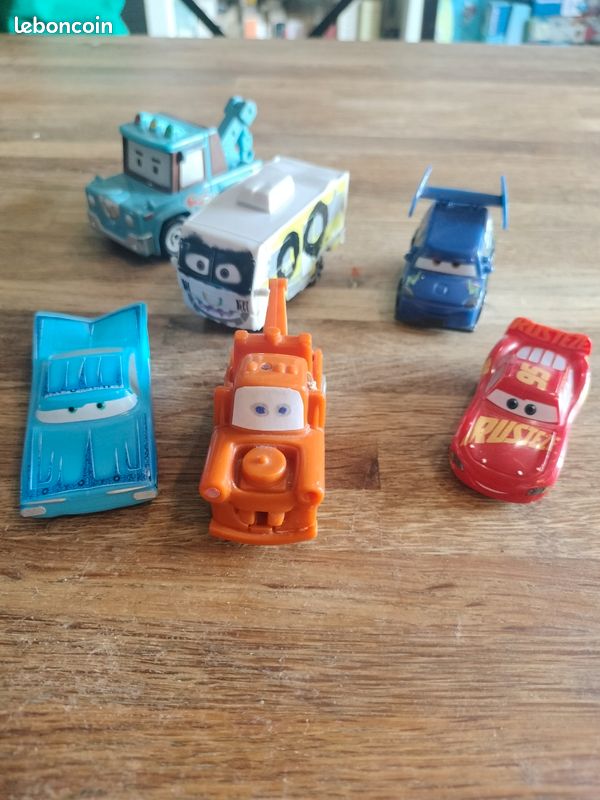 Set cars (image 1)