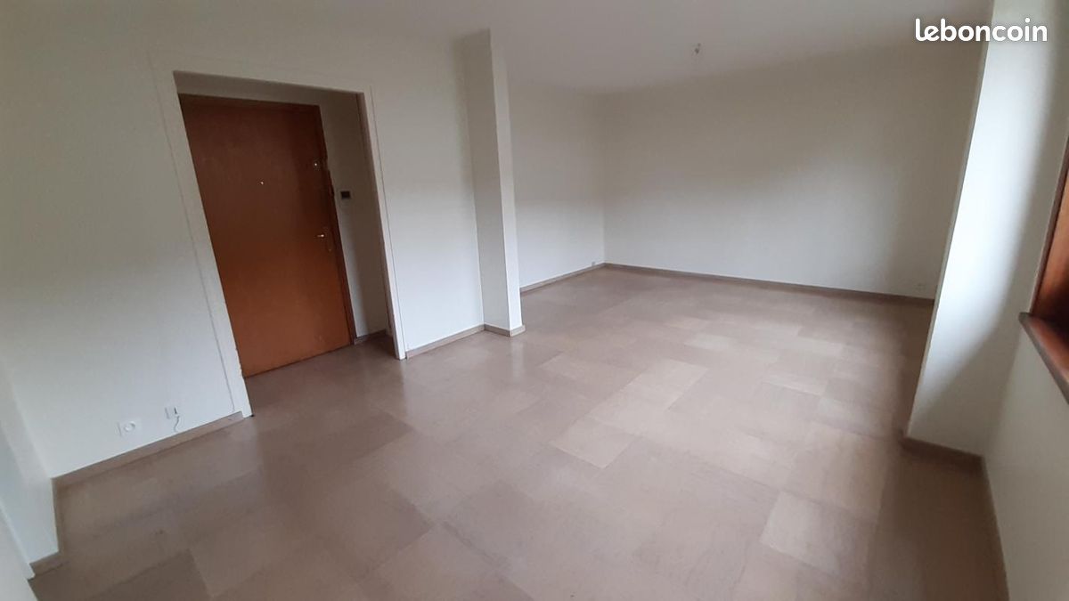 Appartement a louer lons-le-saunier - 1 pièce(s) - 38 m2 - Surfyn