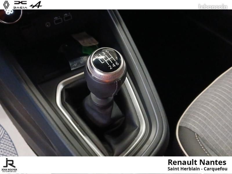 Renault Clio 1.0 Eco-G 100ch Techno - 24 (image 11)