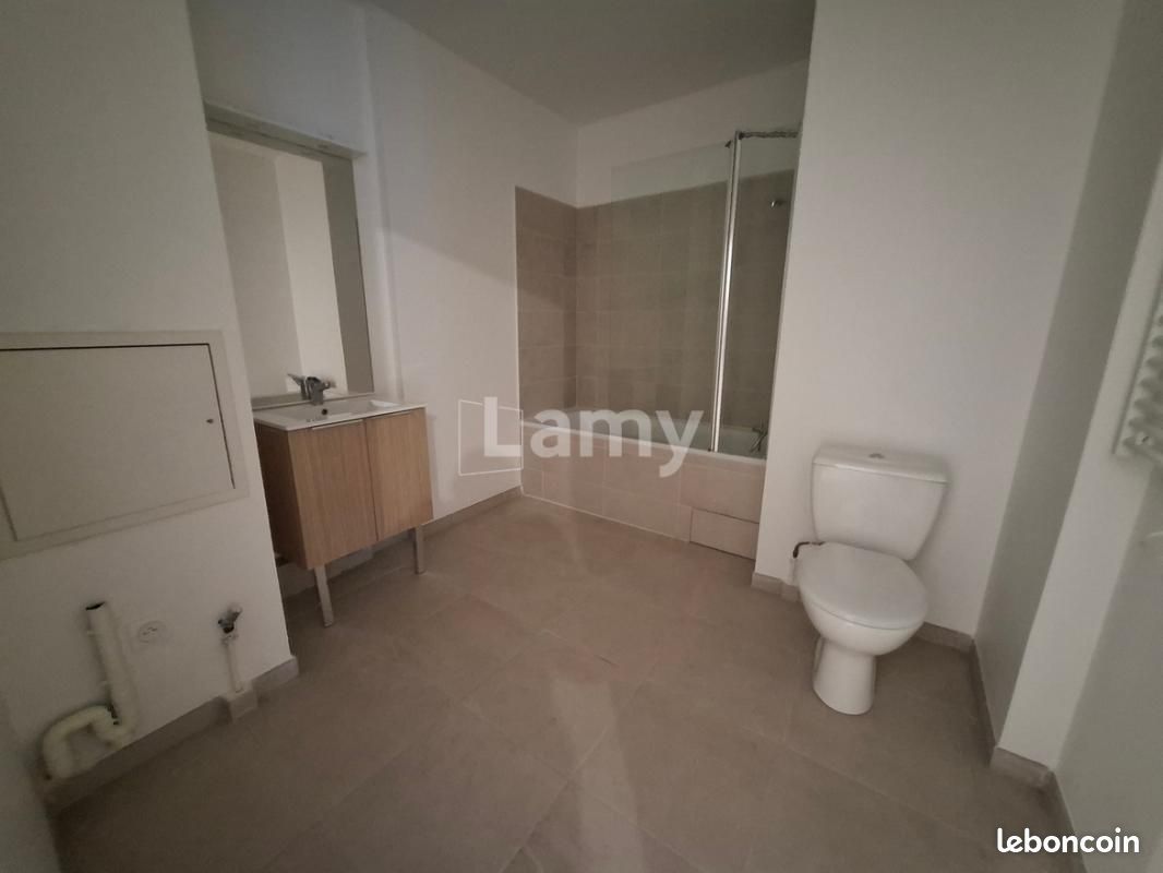 Appartement 2 pièces 44 m² · à Marseille · 44 m² · 642 €/mois
