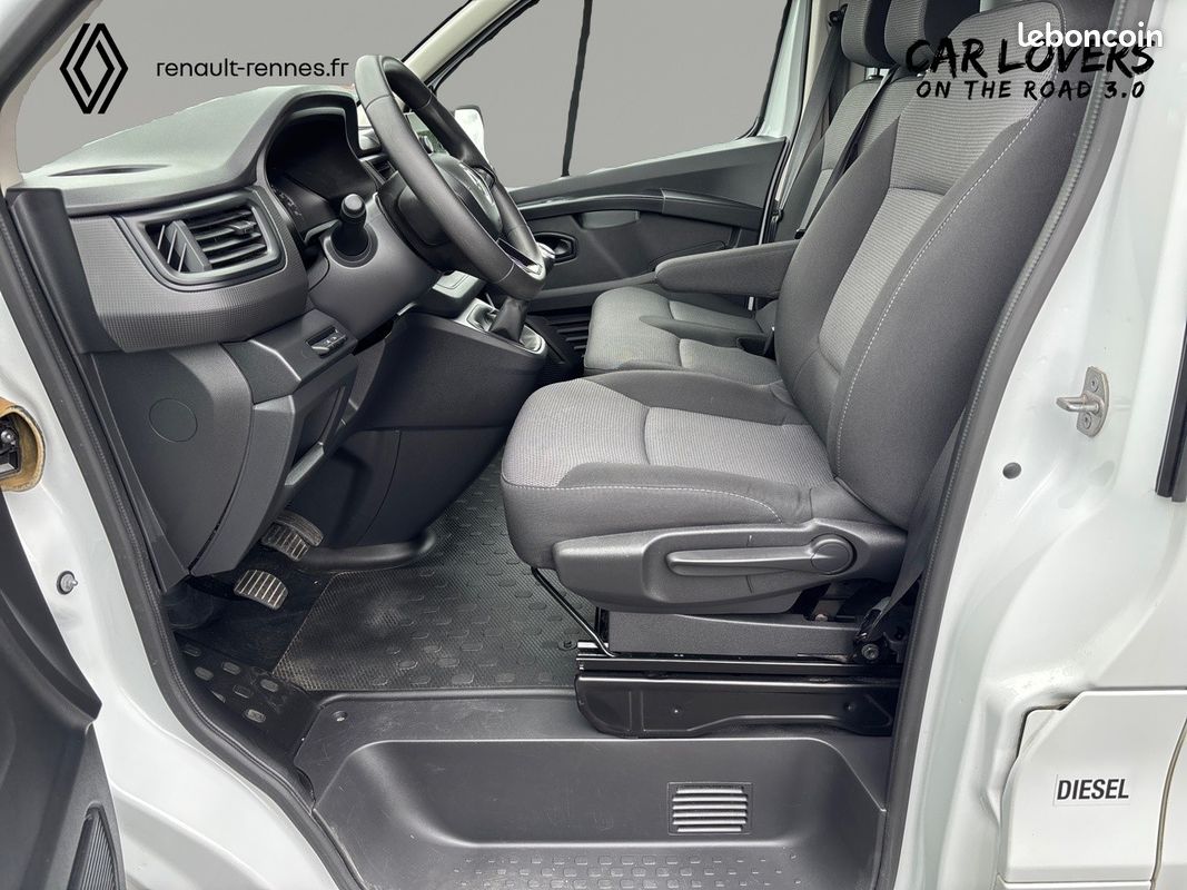 Renault trafic fgn l1h1 3000 kg blue dci 130 confort (image 14)