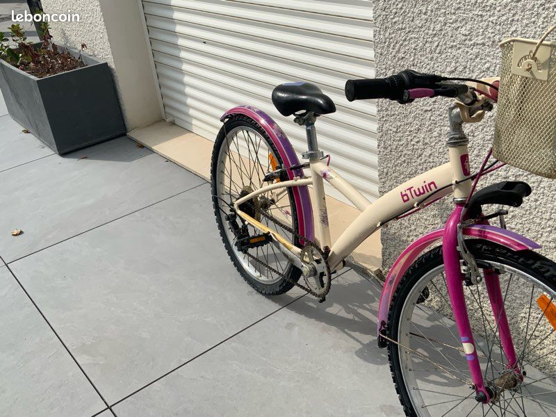 Vélo fille B'Twin 24 pouces 8/12ans (image 2)