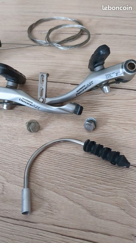Shifter Shimano Deore STM vitesses, plus étrier de frein V