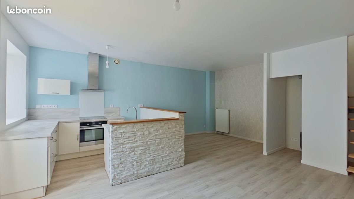Maison 4 pièces 85 m² · à Saint-Benoît · 85 m² · 800 €/mois