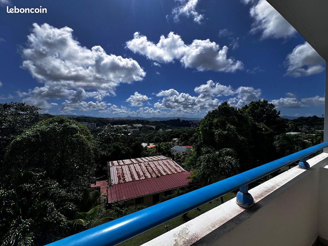 Appartement 2 pièces 30 m² · à Fort-de-France · 30 m² · 128 000 €