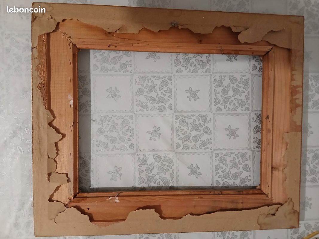 Cadre en bois doré style baroque (image 2)
