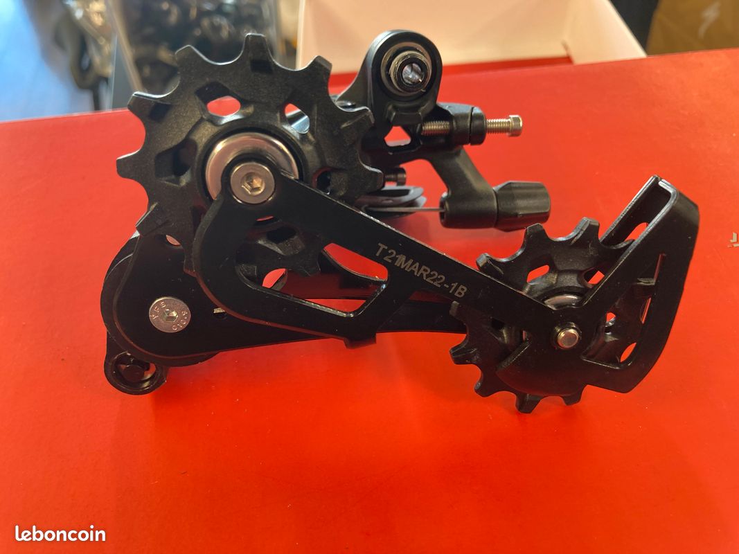 Derailleur arriere SRAM Apex 11v Neuf (image 3)