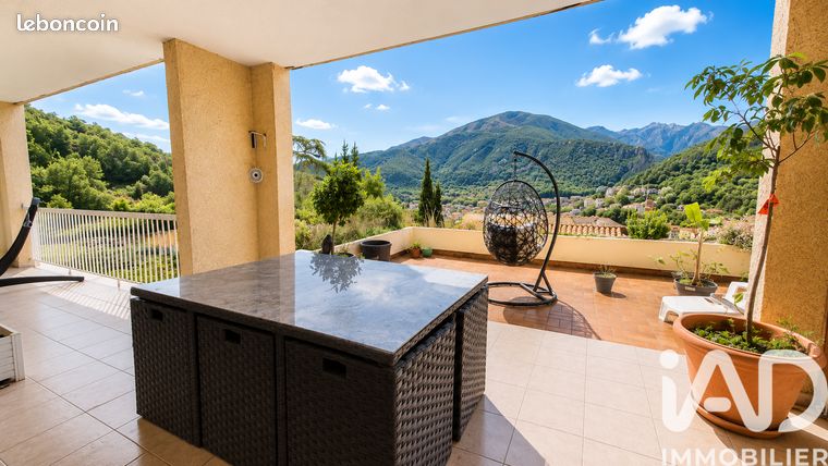 Maison 9 pièces 275 m²