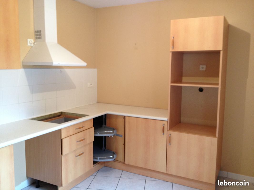 Appartement 3 pièces 67 m² · à Saint-Juéry · 67 m² · 700 €/mois