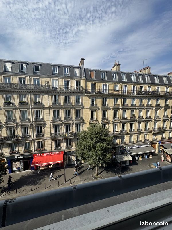 Appartement 2 pièces 28 m² · à Paris · 28 m² · 220 000 €