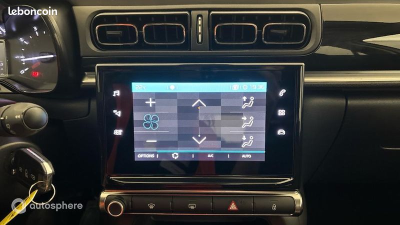 Citroen C3 1.2 PureTech 83ch S&S Shine (image 26)
