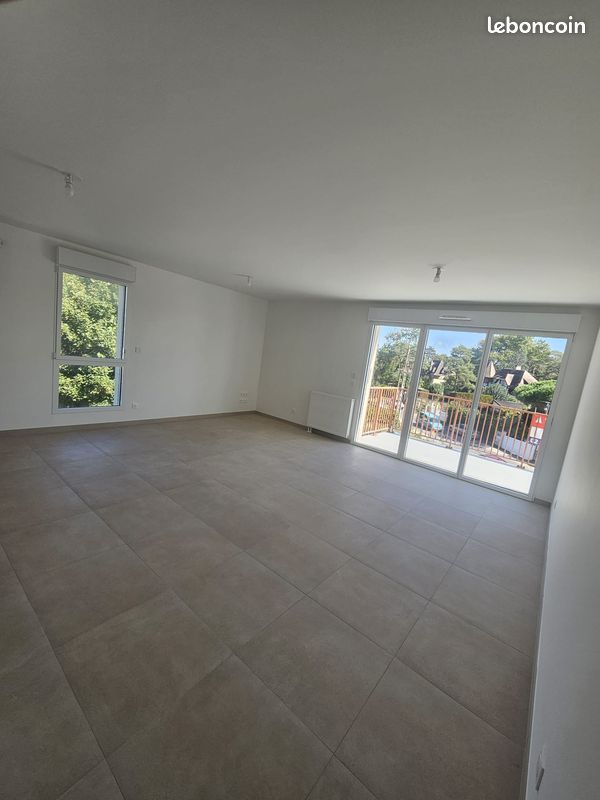 Appartement 4 pièces 84 m² · à Merville-Franceville-Plage · 83,5 m² · 527 000 €