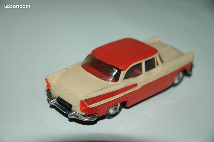 Norev 1/43 Chambord Rouge/crème + Caravane Henon Bicolore – Rare