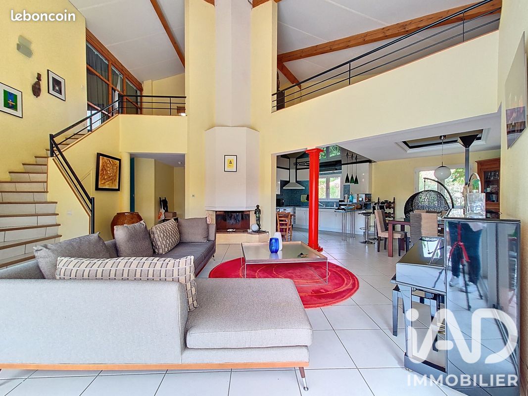 Maison 6 pièces 196 m² · à Tournefeuille · 196 m² · 499 000 €