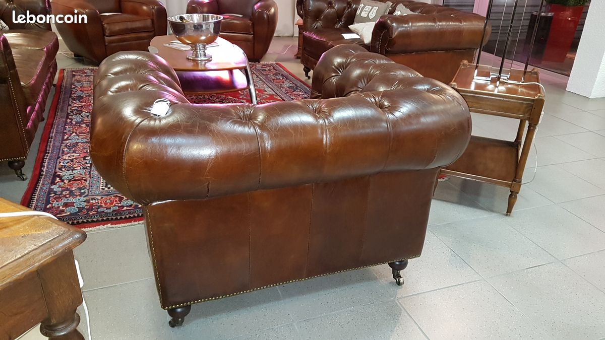PROMO Fauteuil club Chesterfield cuir havane (image 2)