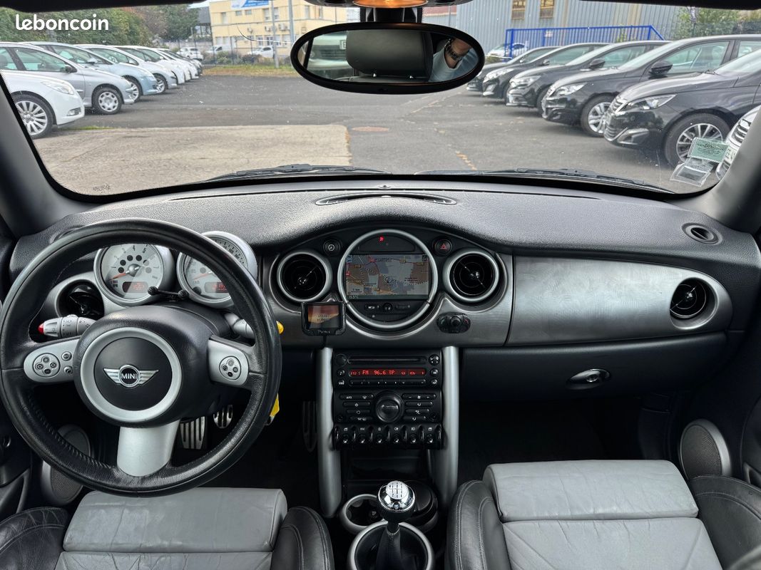 MINI Mini Cabrio Cooper S 170CH (image 3)
