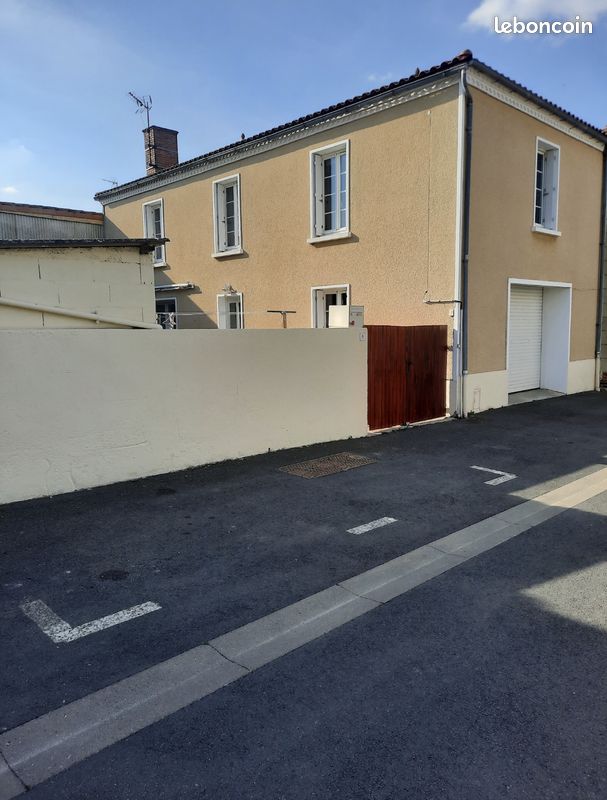 Maison 6 pièces 132 m² · à Val en Vignes · 132 m² · 142 000 €