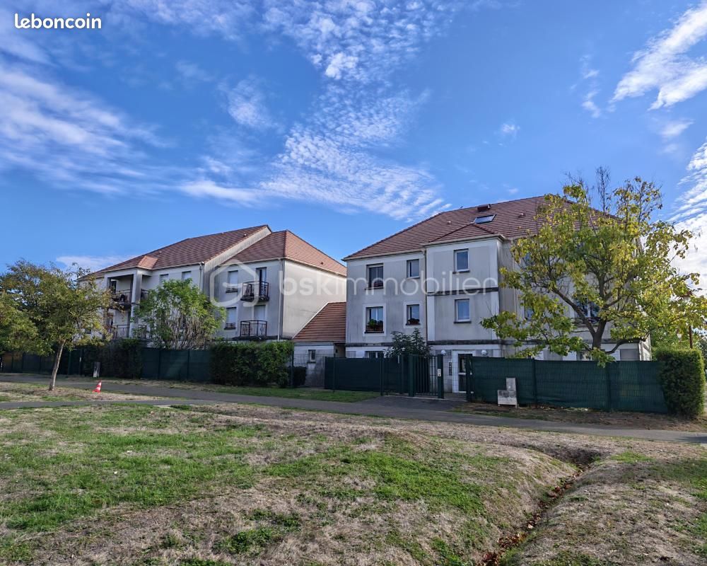 Appartement 3 pièces 61 m² · à Roissy-en-Brie · 61 m² · 215 000 €