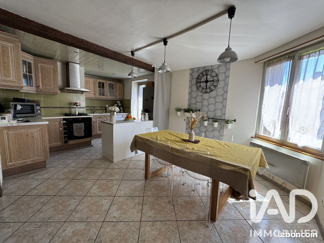 Maison 5 pièces 94 m² · à Cloyes-les-Trois-Rivières · 94 m² · 105 000 €