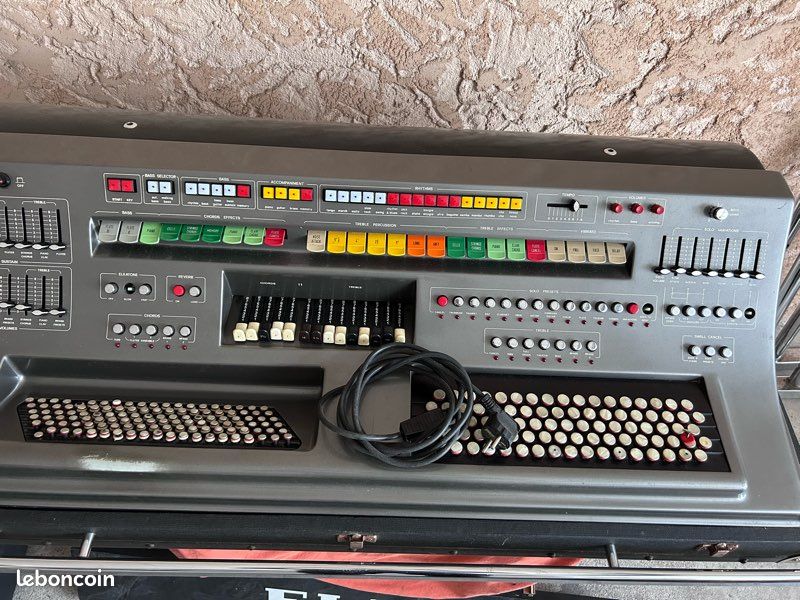 Vends orgue touche accordéon (image 1)