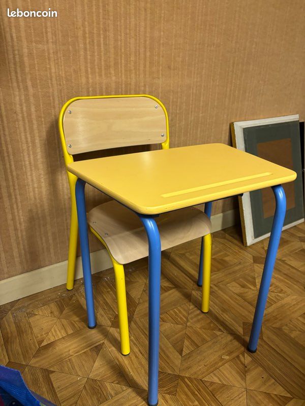 Bureau écolier enfant (image 1)