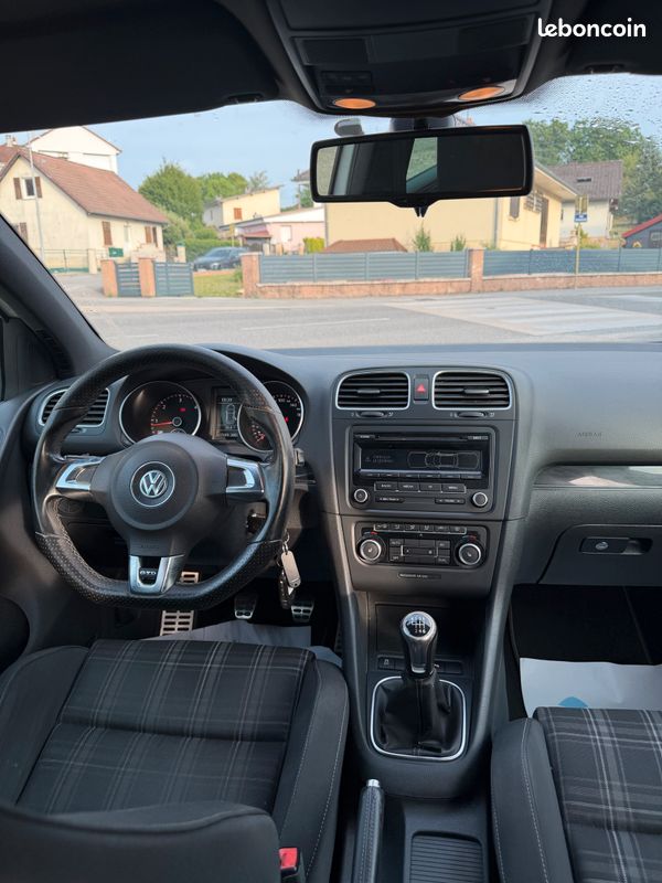 VOLKSWAGEN GOLF VI GTD 2.0 TDI 16V FAP 170 ch (image 4)