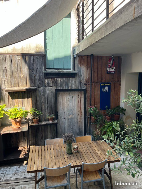 Maison 4 pièces 130 m² · à Sarrians · 130 m² · 230 000 €