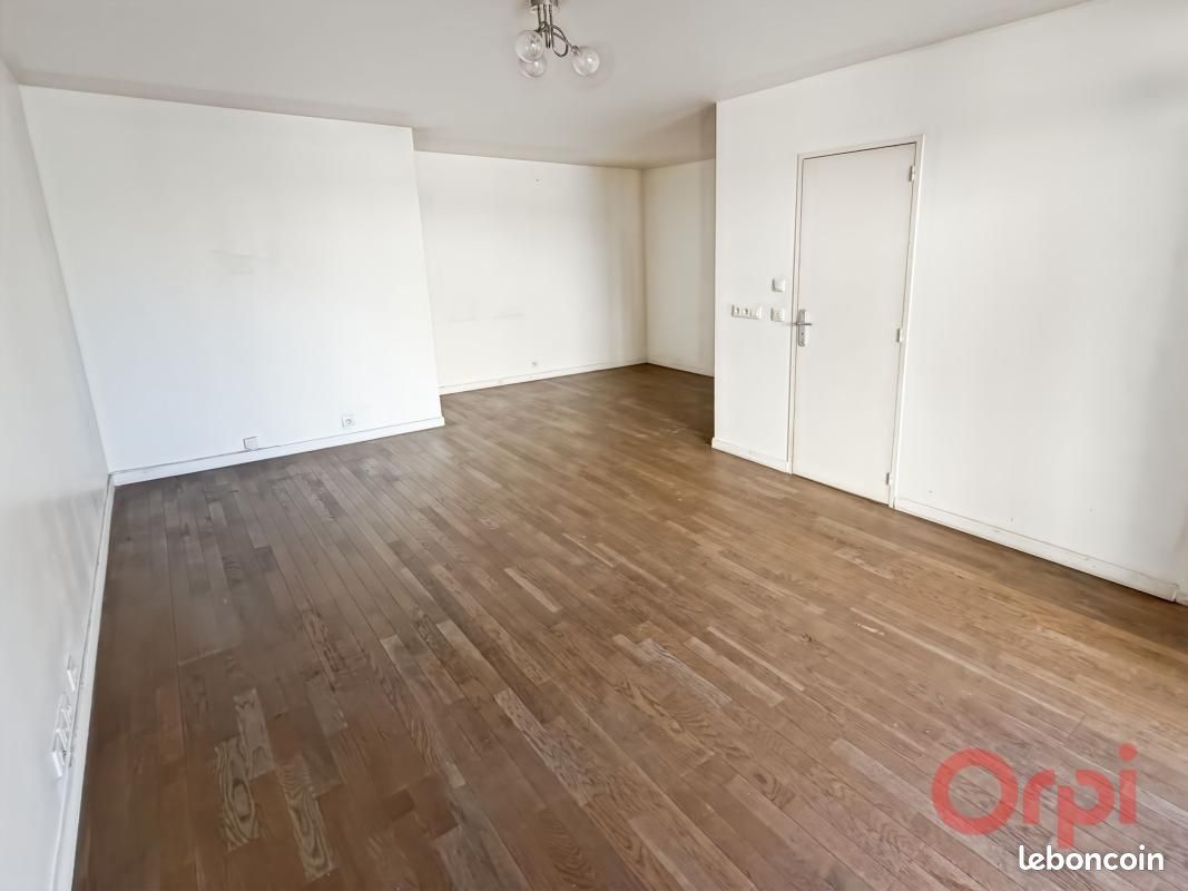 Appartement 4 pièces 80 m² · au Bourget · 80 m² · 320 000 €