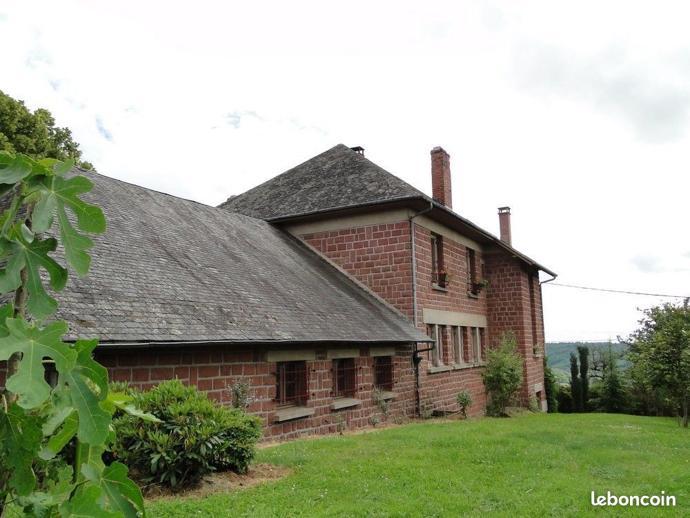 Maison 5 pièces 237 m² - Lanteuil 19190 (image principale 10)