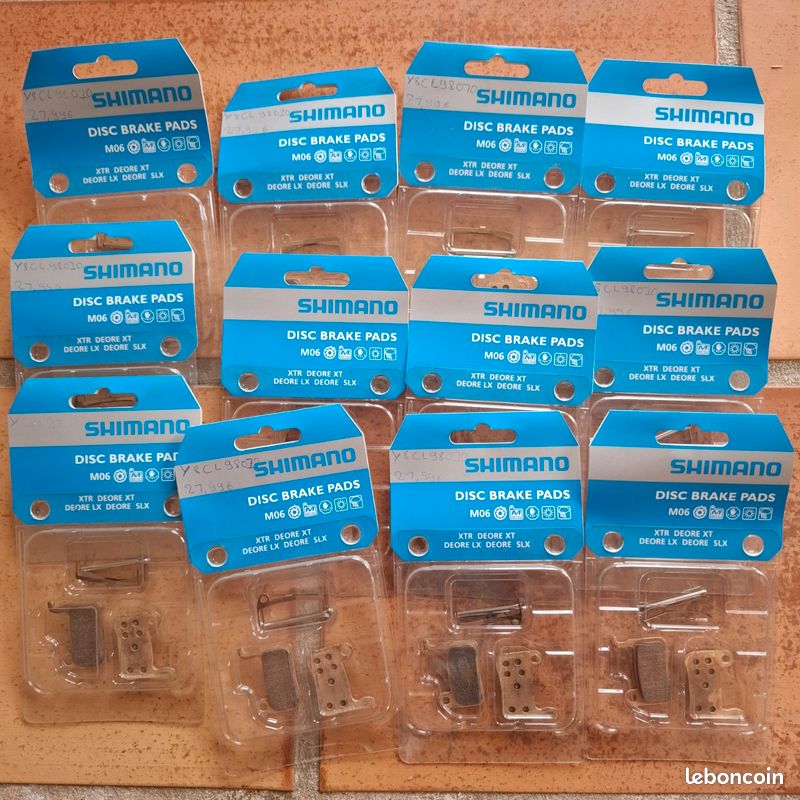 Lot De 50 Perles Boules En Feutrine Naturelle Népal - 2 Cm Noir - Artisanat