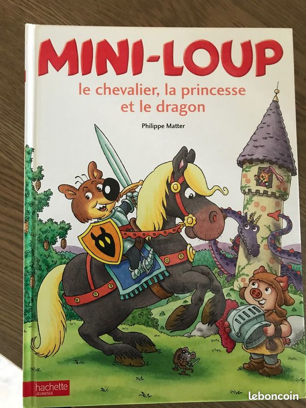Vends livres mini-loup (image 1)