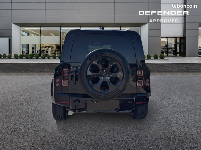 Land-rover Defender 90 3.0 D250 Hard Top X-Dynamic SE (image 4)