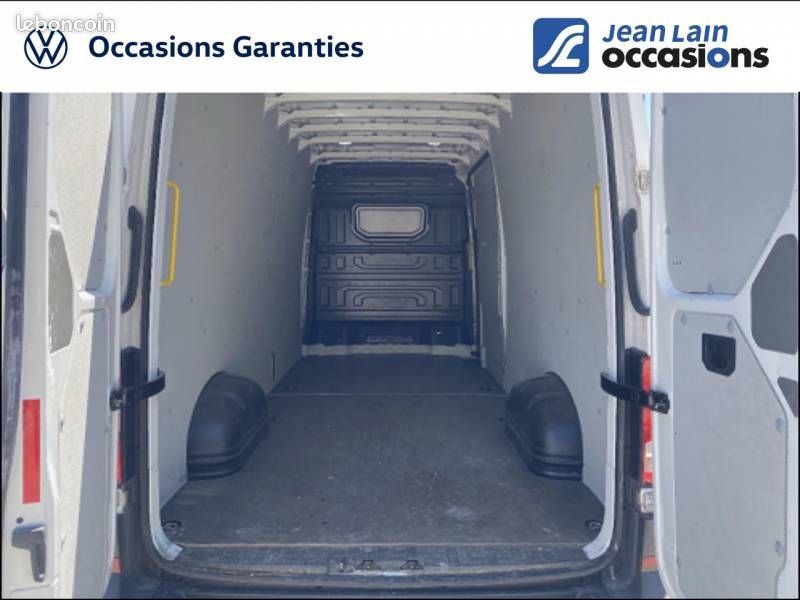 Volkswagen Crafter FOURGON VAN 35 L4H3 2.0 TDI 140 CH BVA BUSINESS (image 17)