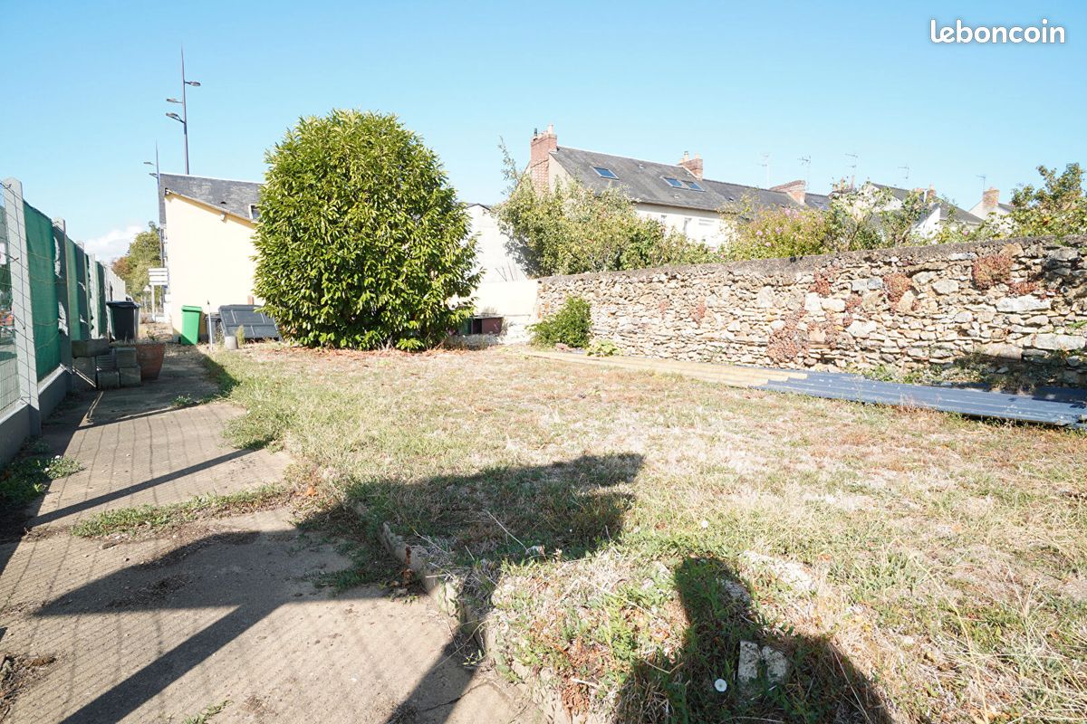 Terrain 4 pièces 150 m² · à Le Mans · 150 m² · 34 990 €
