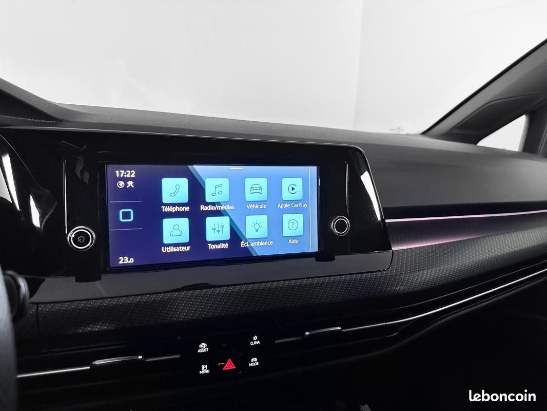 Volkswagen Golf 8 R-LINE 1.5 TSI 130CH JA18 ALCANTARA SPORT CARPLAY REGUL ACC DIGITAL COCKPIT 1⁰MAIN (image 22)