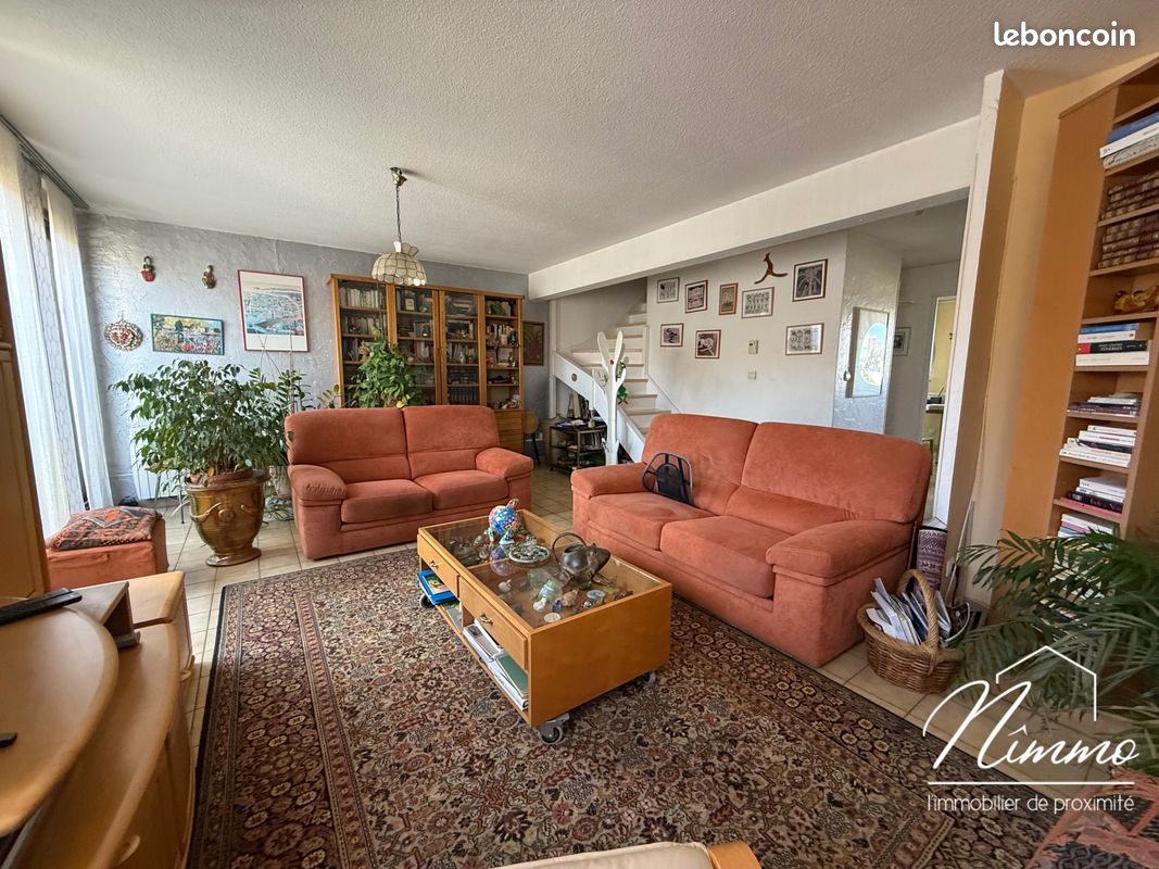 Appartement 4 pièces 115 m² · à Nîmes · 115 m² · 260 000 €