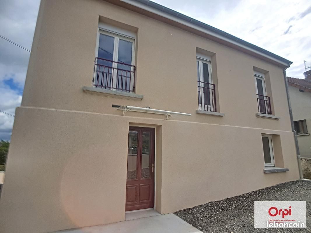 Maison 4 pièces 105 m² · à Domérat · 105 m² · 950 €
