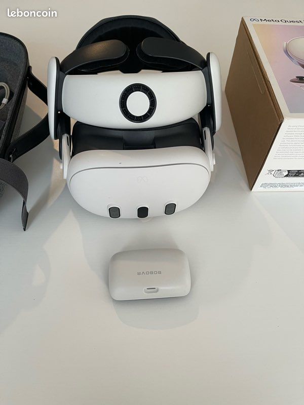 Meta Quest 3 – Casque VR 128 Go (très Bon état, Tout Inclus)