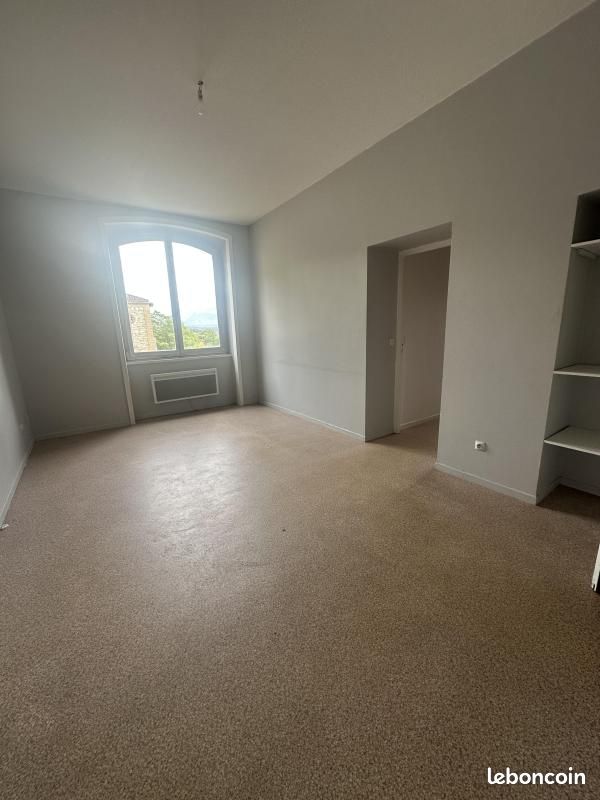 Appartement 3 pièces 63 m² · à Saint-Lattier · 63 m² · 529 €/mois