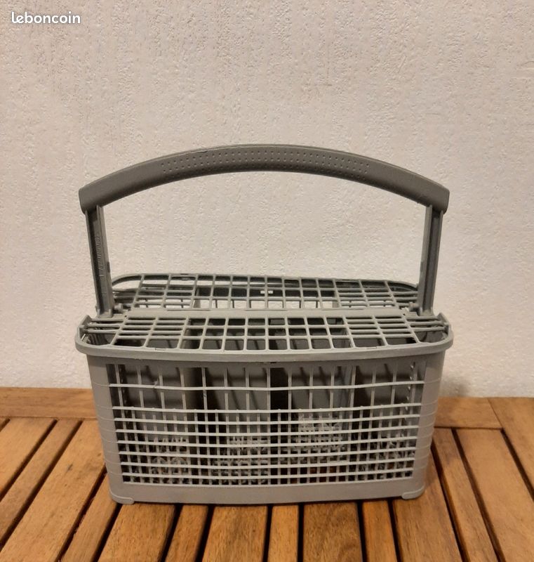 Panier à couverts (image 1)