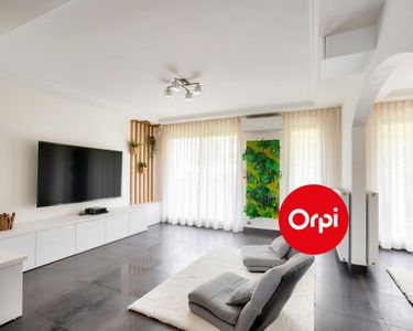 Appartement 250 000 € - 90 m²