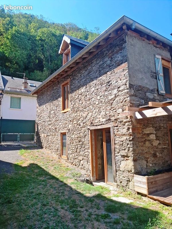 Maison 5 pièces 125 m² · à Bagnères-de-Luchon · 125 m² · 266 000 €