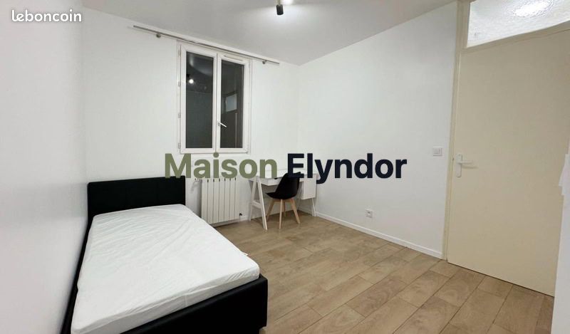 Appartement 1 pièce 17 m² · à Paris · 17 m² · 950 €/mois