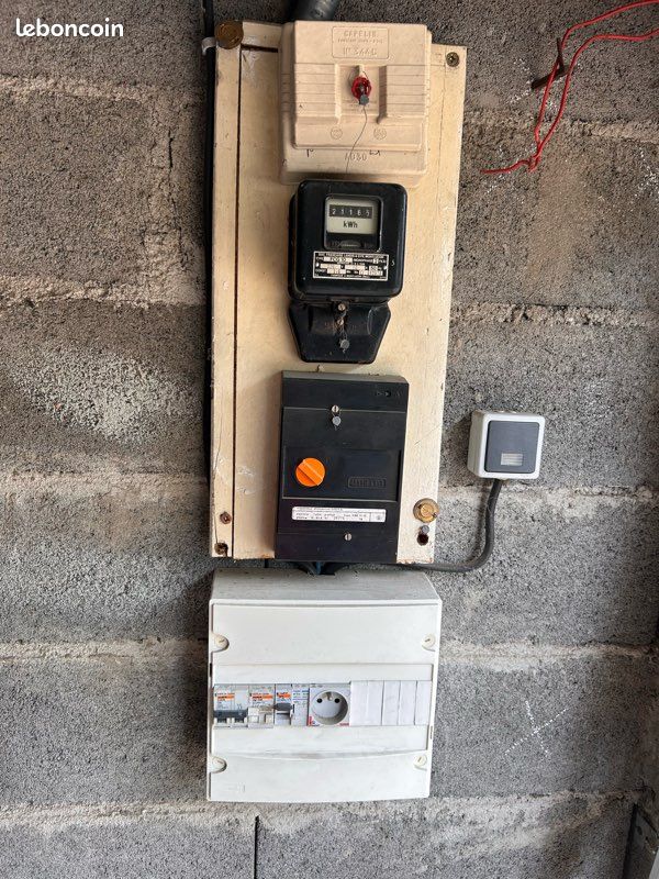 Vend bien immobilier Garage · à Montois-la-Montagne · 10 000 €