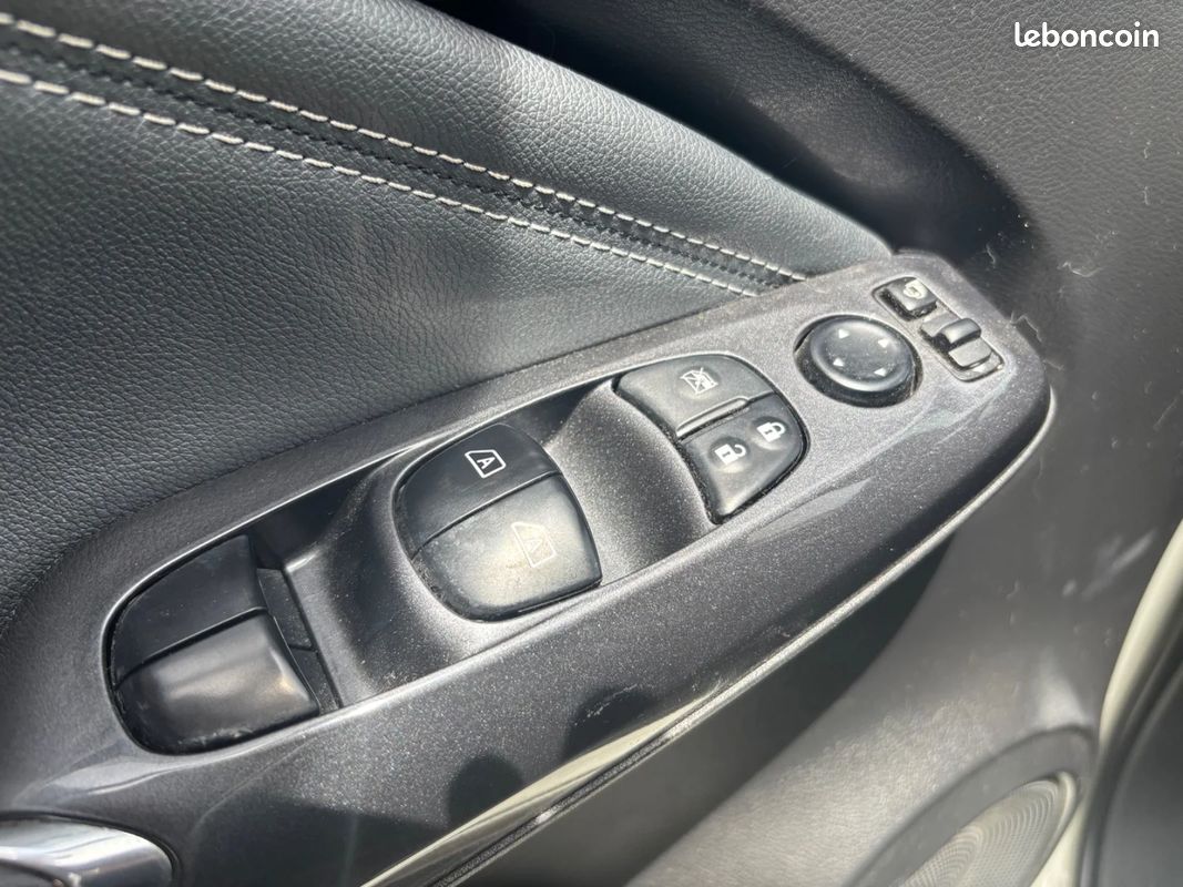 NISSAN JUKE DIG-T 117 N-Connecta (image 33)