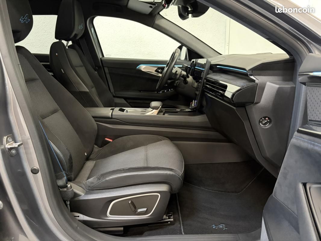 Renault Espace E-Tech hybrid 200 esprit Alpine (image 21)