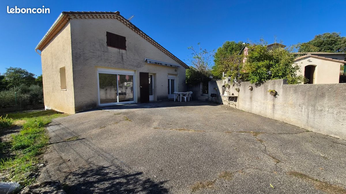 Maison 5 pièces 100 m² · à Saint-Privat-des-Vieux · 100 m² · 258 000 €